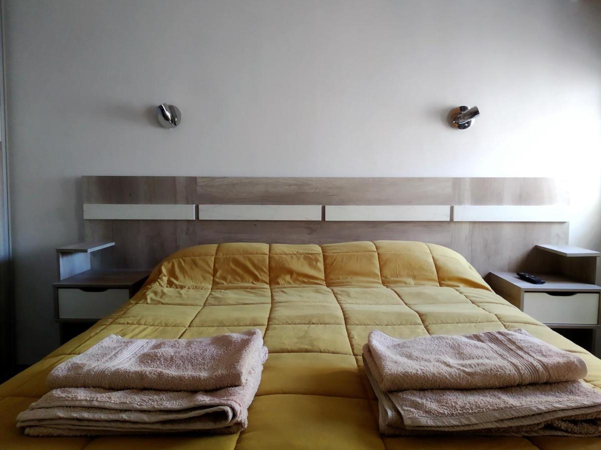 Departamento De Un Dormitorio En Centro Rosarino Rosario Esterno foto